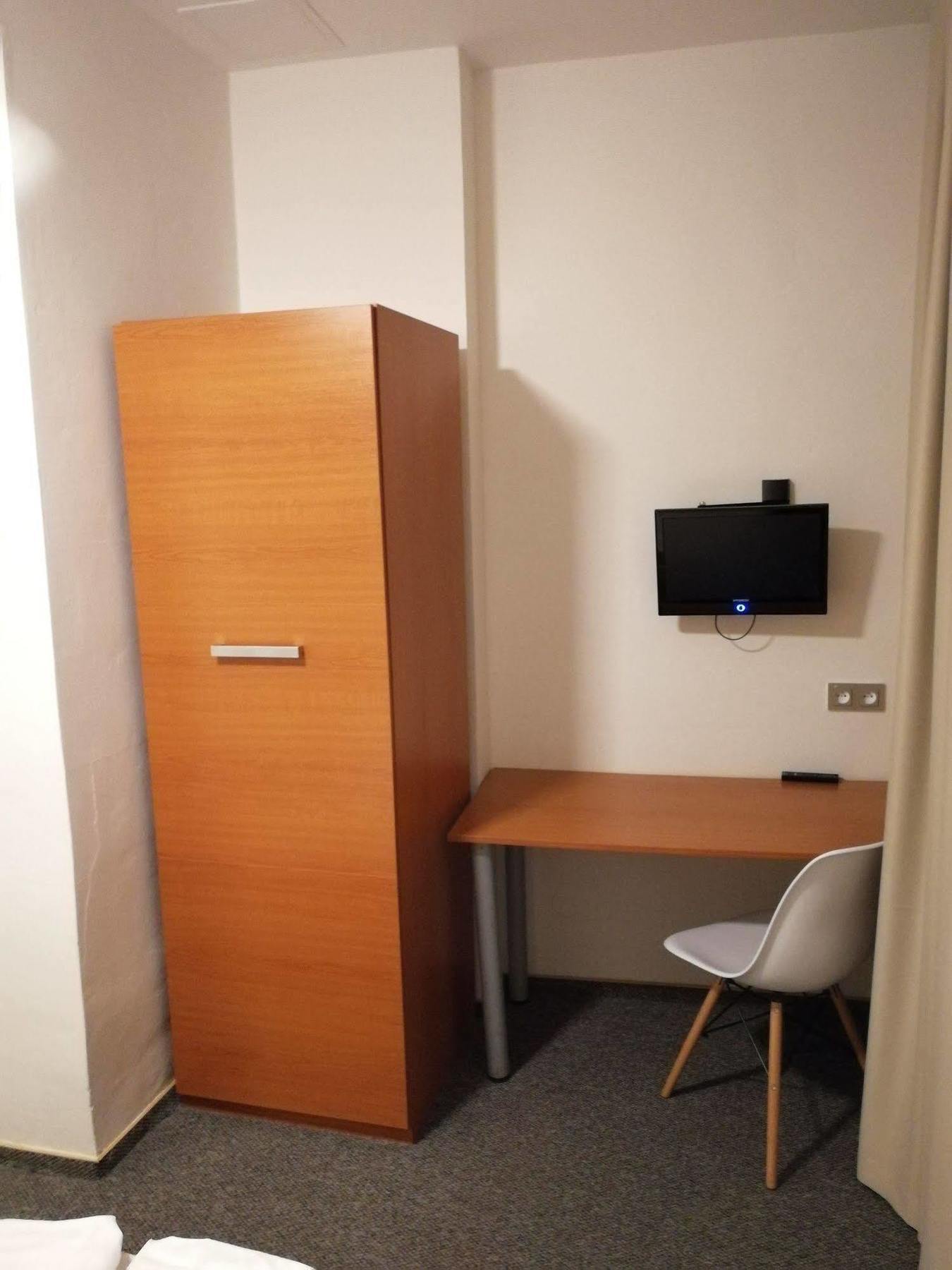 Akat 3* Praga